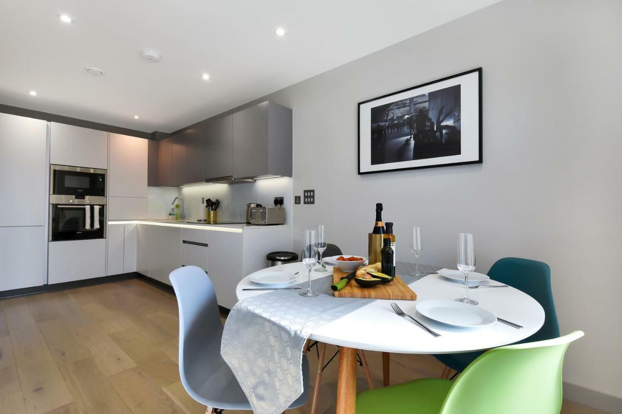 Esquire Apartments Ealing Londen Buitenkant foto